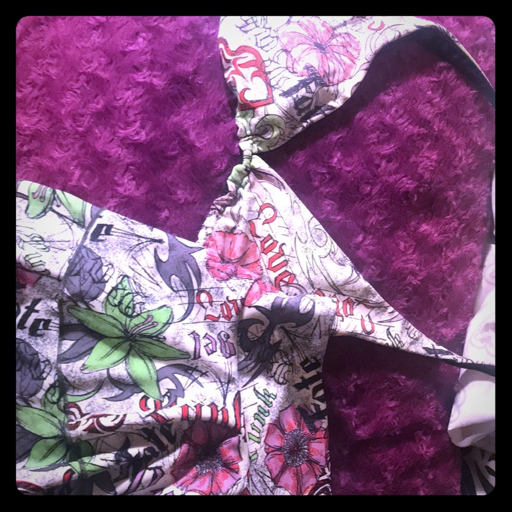 Hurley bikini with skirt! Size M/L